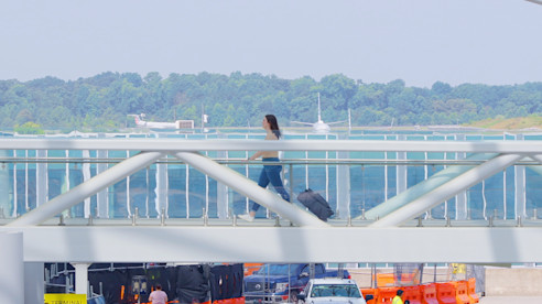 Skybridge Still(1)